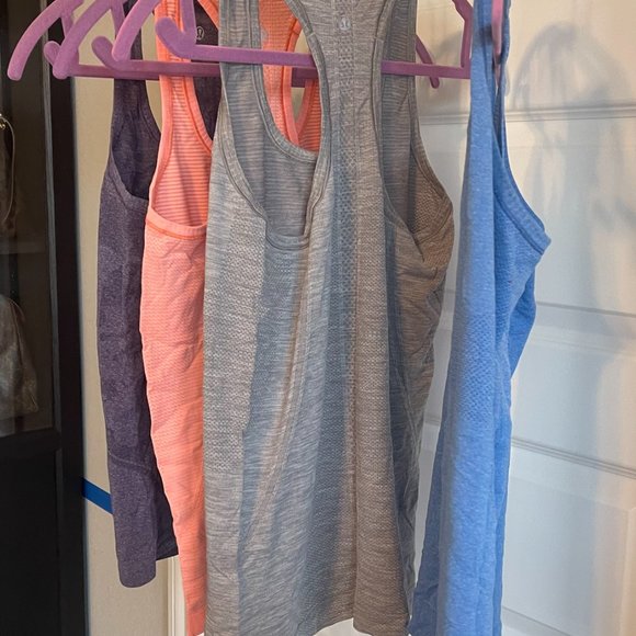 Lululemon Swiftly Tech Tank's BUNDLE of 4 - Picture 8 of 14